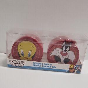 Looney Tunes Red Ceramic Salt & Pepper Shaker Set